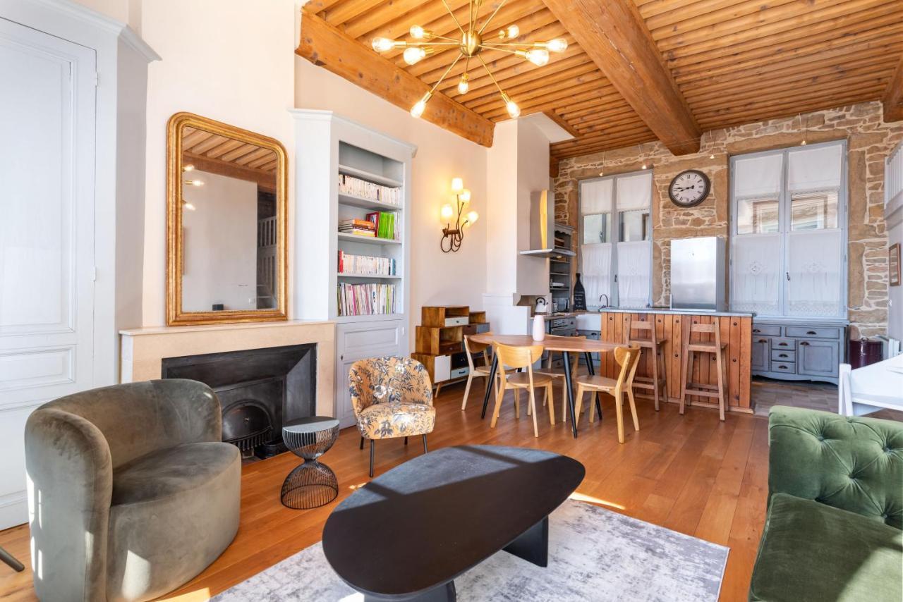 Le Cocon Pacome Les Autres Apartment Lyon Bagian luar foto