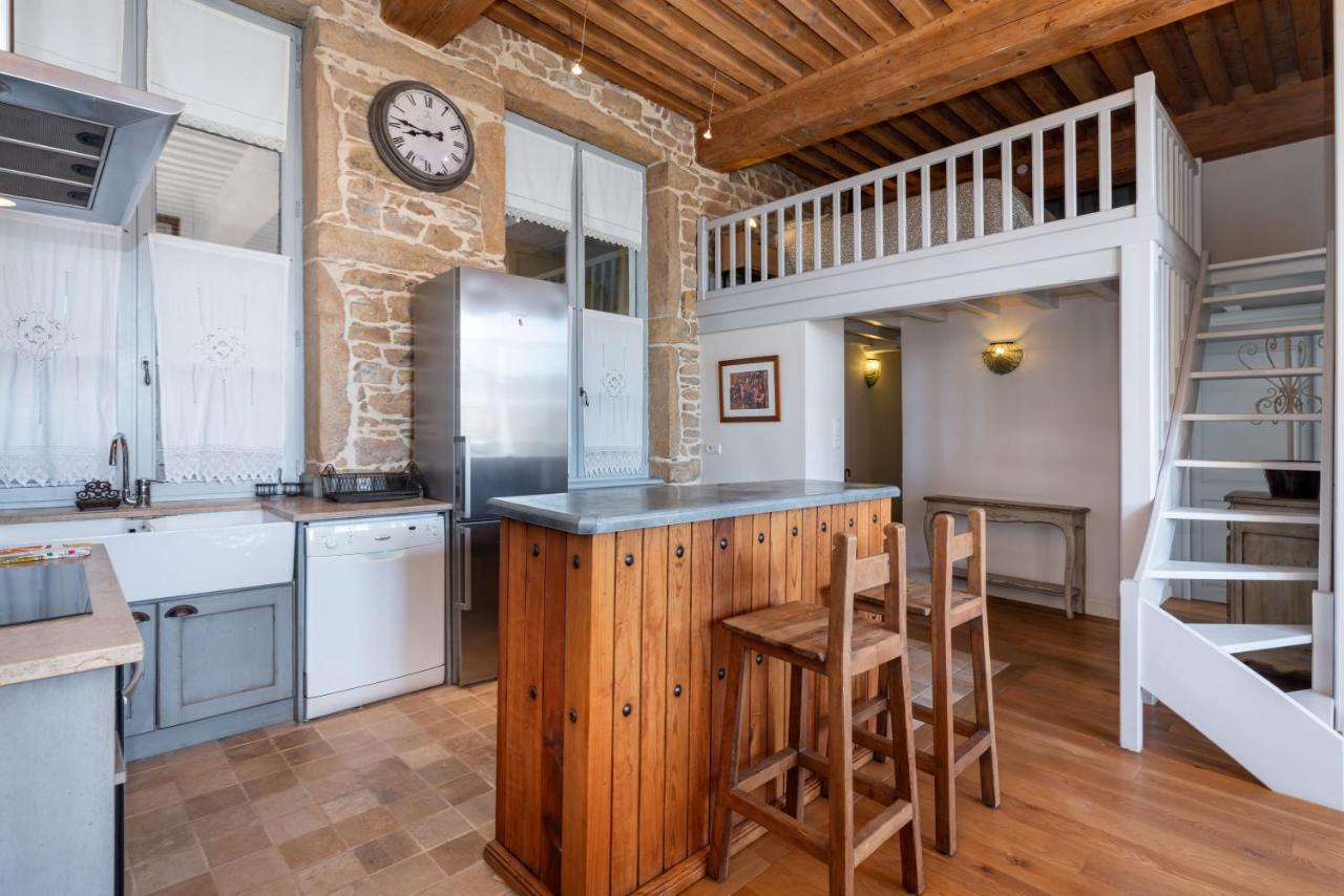 Le Cocon Pacome Les Autres Apartment Lyon Bagian luar foto