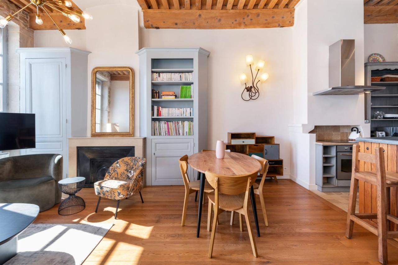 Le Cocon Pacome Les Autres Apartment Lyon Bagian luar foto